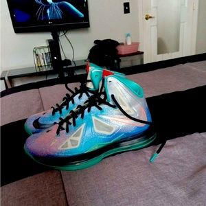 lebron 10’s